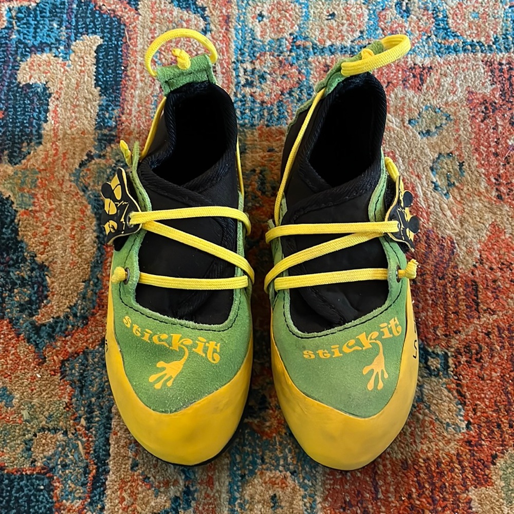 La Sportiva Toddler Rock Climbing Shoe, size 10-11